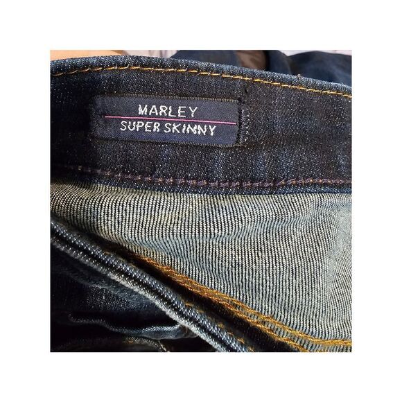 Vigoss Marley Super Skinny Jeans with Side Red Velvet Accent Size 26X28 - Picture 8 of 10